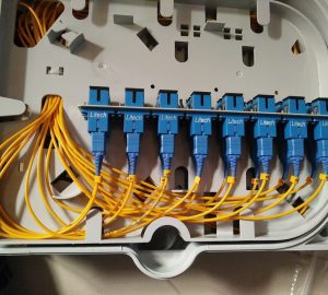 fiber_optic - jonction_box - boite_de_jonction